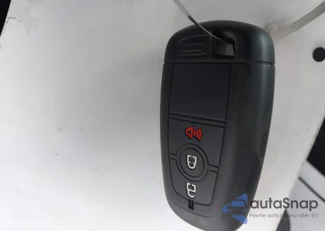 2019 Ford Ecosport Titanium z USA, uszkodzony, nr VIN MAJ6S3KLXKC292499